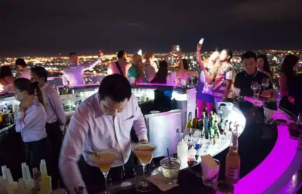 Bangkok-10 must-see nightlife spots in Bangkok, where you can drink and dance in bars and nightclubs