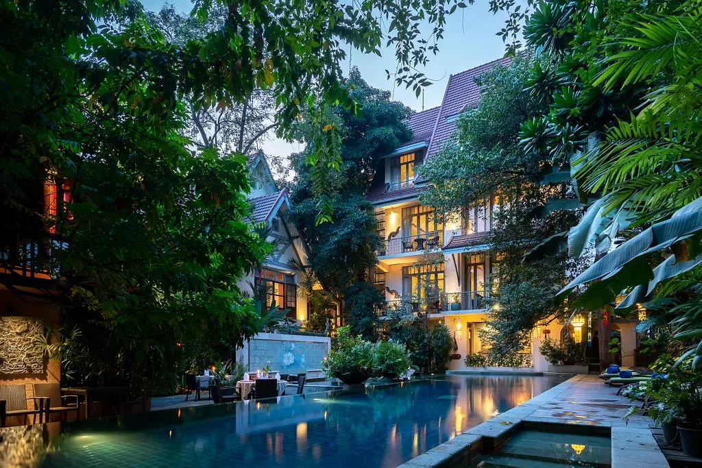 Bangkok-Featured introduction to 65 selected hotels in Bangkok, Thailand, with large high-definition pictures