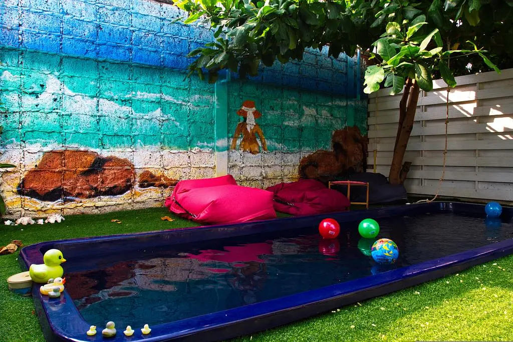 Bangkok-Featured introduction to 65 selected hotels in Bangkok, Thailand, with large high-definition pictures