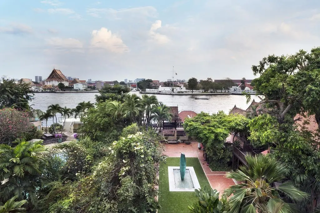 Bangkok-Featured introduction to 65 selected hotels in Bangkok, Thailand, with large high-definition pictures