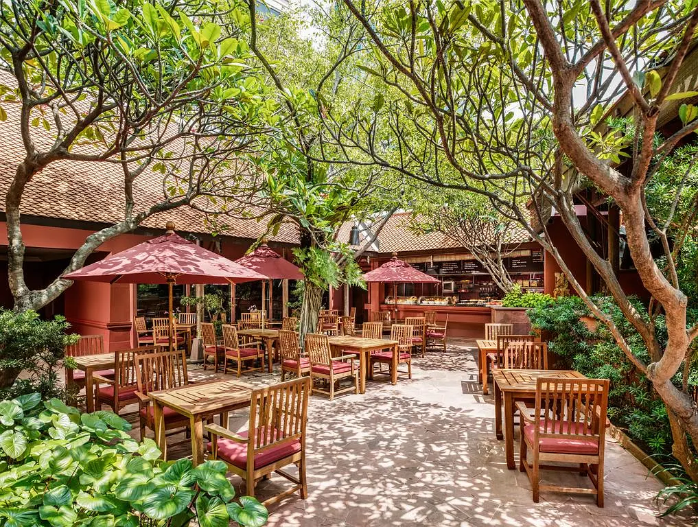 Bangkok-Featured introduction to 65 selected hotels in Bangkok, Thailand, with large high-definition pictures