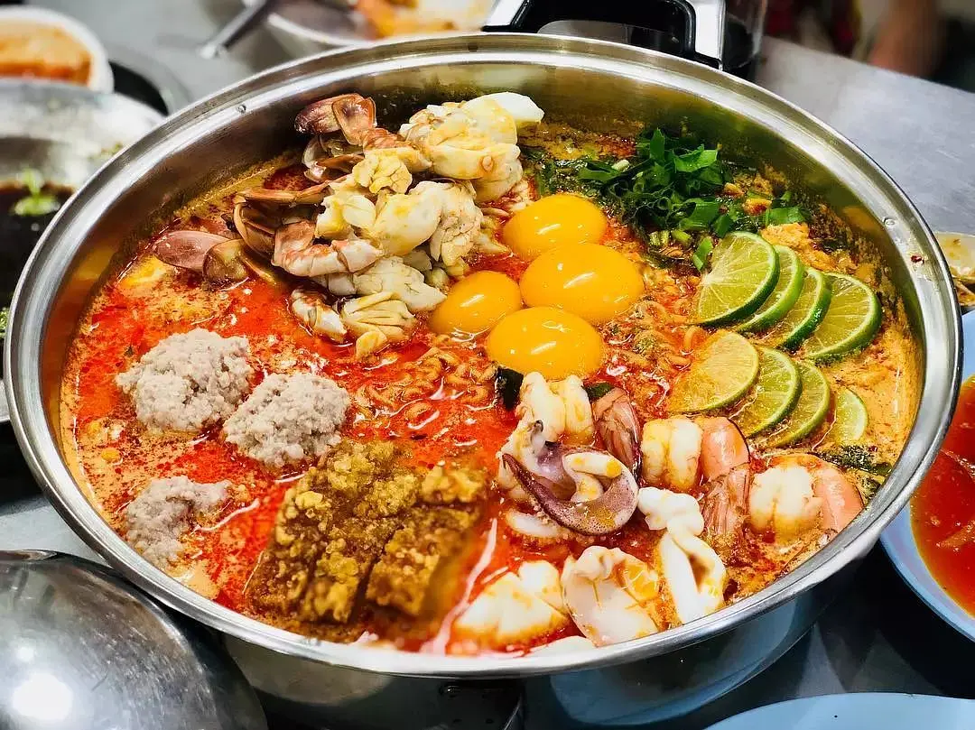 Bangkok-Bangkok's irresistible food stalls, the food here is simple and unpretentious