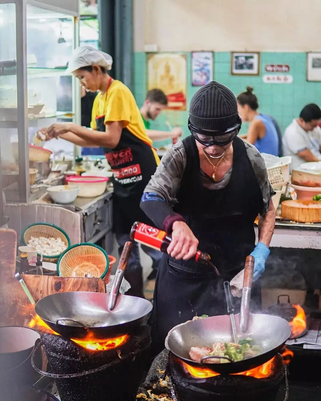 Bangkok-Bangkok's irresistible food stalls, the food here is simple and unpretentious