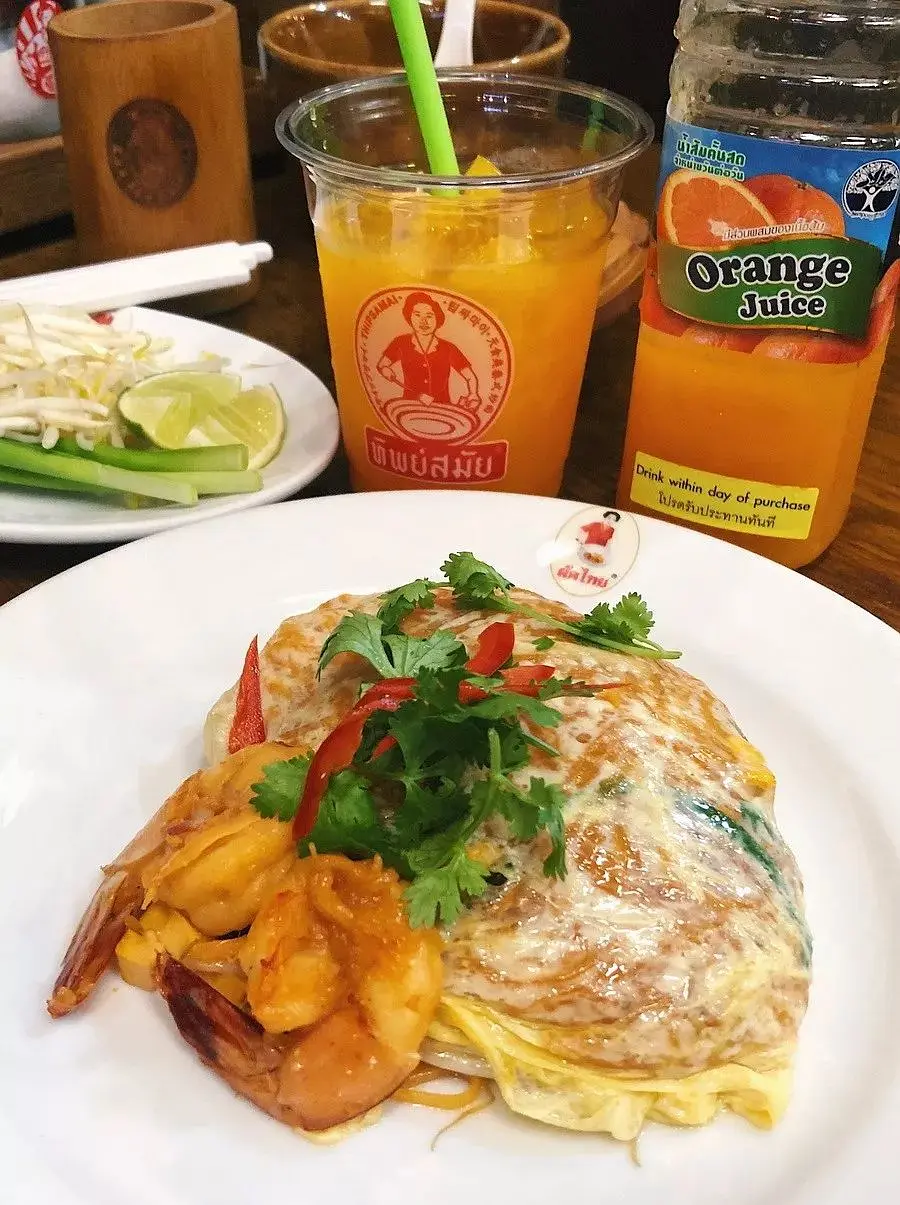Bangkok-Bangkok's irresistible food stalls, the food here is simple and unpretentious