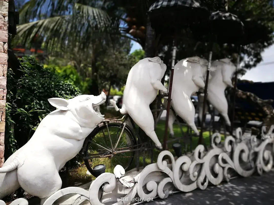 Bali-The ultimate experience of Indonesia’s active volcanoes, art and leisure in Bali