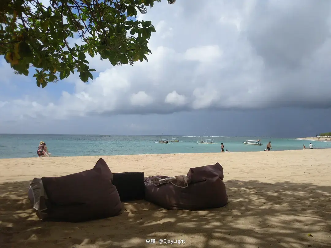 Bali-The ultimate experience of Indonesia’s active volcanoes, art and leisure in Bali