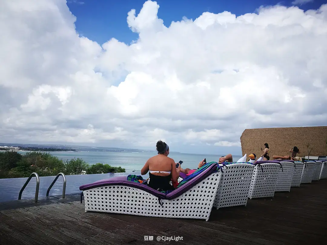 Bali-The ultimate experience of Indonesia’s active volcanoes, art and leisure in Bali