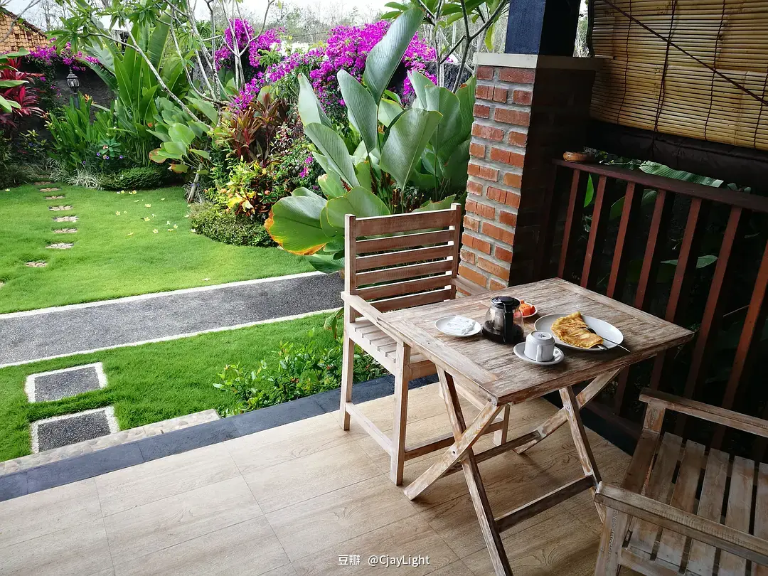 Bali-The ultimate experience of Indonesia’s active volcanoes, art and leisure in Bali