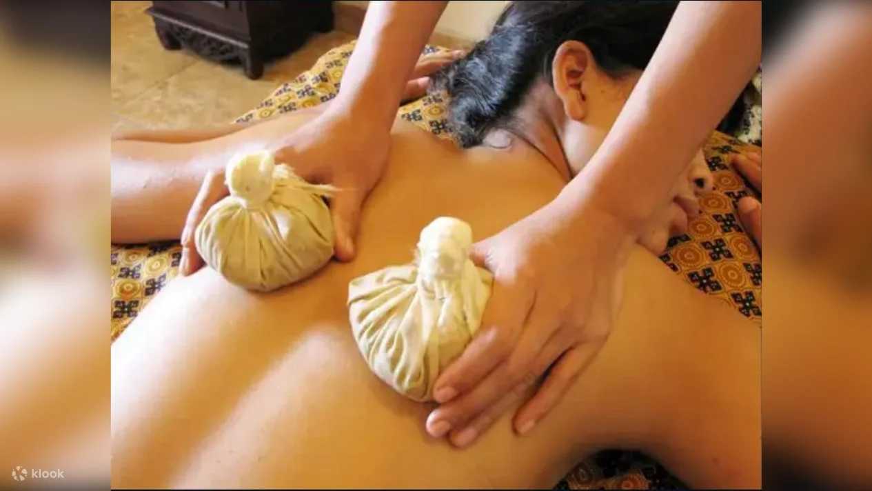 Jakarta-Woods Family Massage Experience in Jakarta, Indonesia (optional body/foot/facial package)