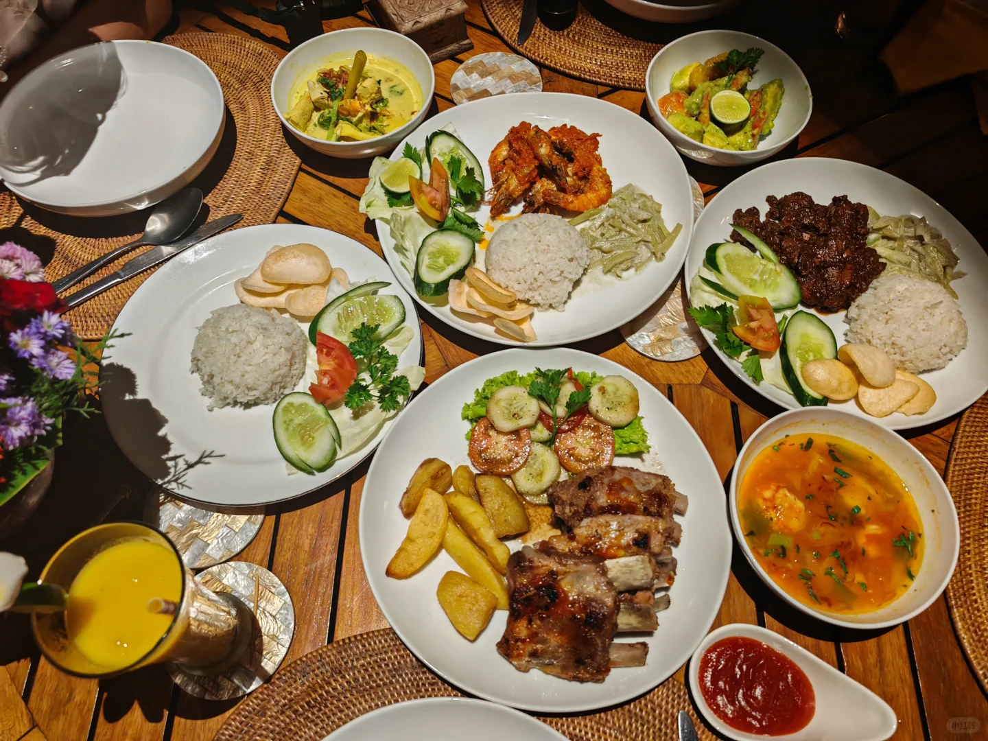 Bali-Who said food in Bali tastes bad? I was the first to refuse! The price is affordable for slum girls