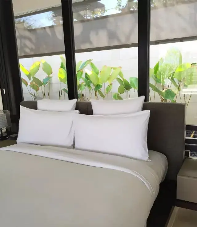 Bali-I flew to Alila Bali and slept there for 3 nights. It’s a hotel where celebrities gather to get married. It really deserves its reputation.