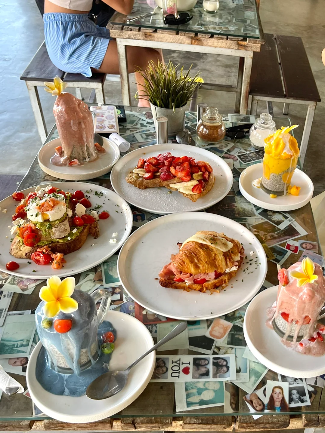 Bali-5 restaurants you must eat in Bali: Vietnamese pho, spring rolls, barbecue, cakes