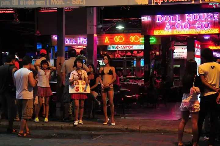 Pattaya-"Sex City" and "Paradise for Pleasure Seekers" Pattaya, how to have a climax in nightlife?
