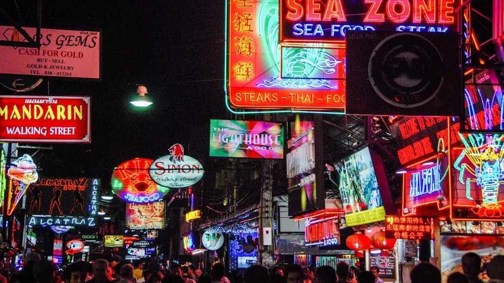 Pattaya-Why is Pattaya called a man’s paradise? How rich is its nightlife? Rent a wife to tell you