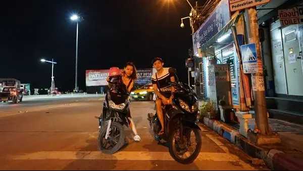 Pattaya-Why is Pattaya called a man’s paradise? How rich is its nightlife? Rent a wife to tell you