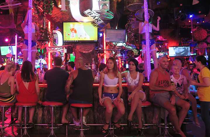 Phuket-Phuket Red Light District nightlife guide, there is always a girl suitable for you