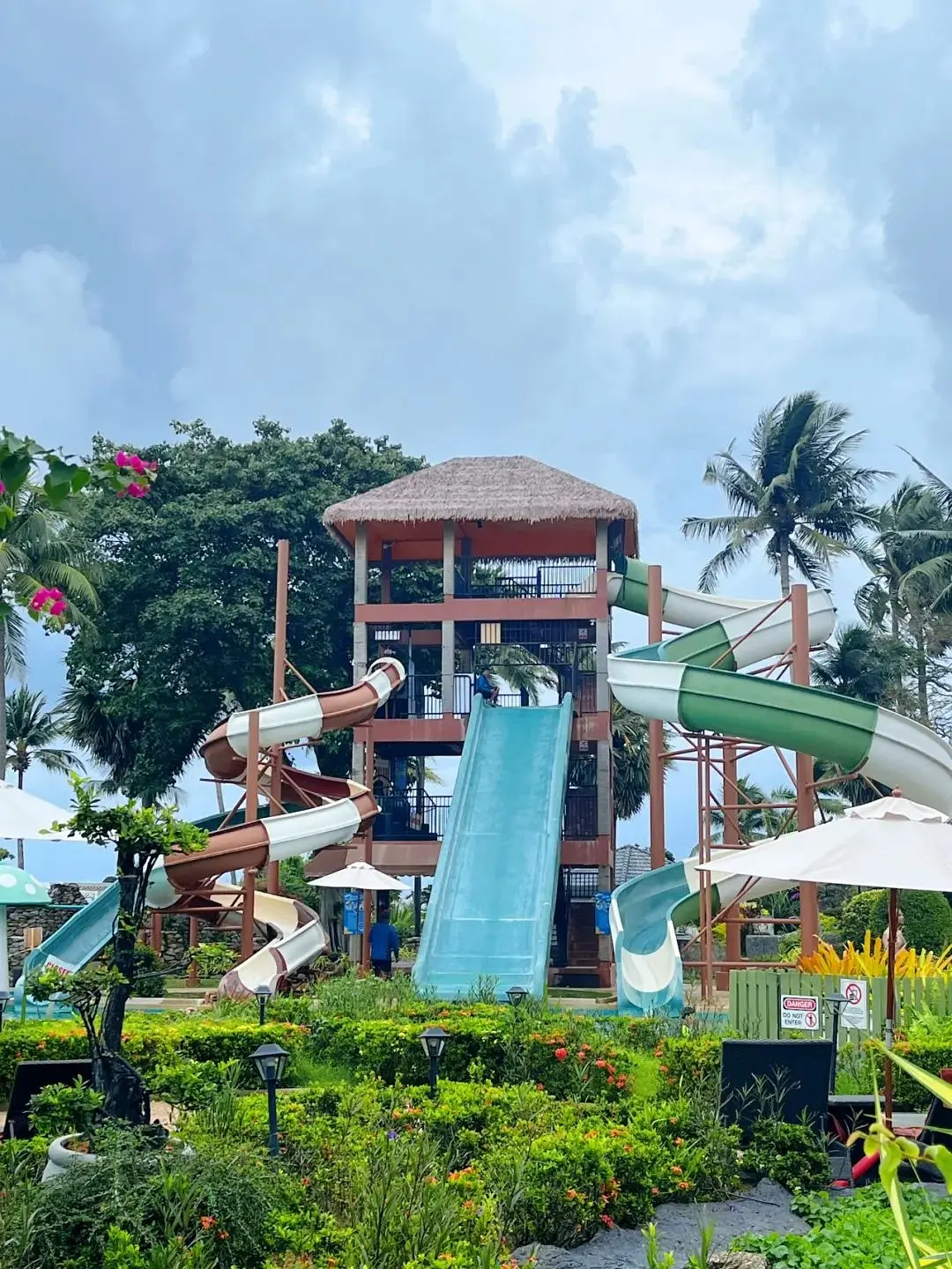 Phuket-Phuket hotel recommendations | Break out of the hustle and bustle of the city and run all the way to the end of the island
