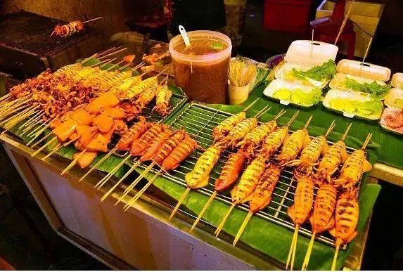 Phuket-A simple and crude Phuket food guide, you can’t refuse to eat until you get fat