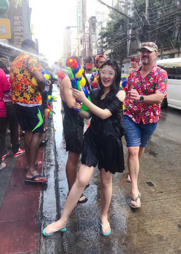 Bangkok-Recommended nightclubs in Phuket to indulge your body and soul together
