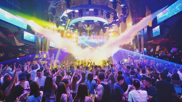 Bangkok-Recommended nightclubs in Phuket to indulge your body and soul together