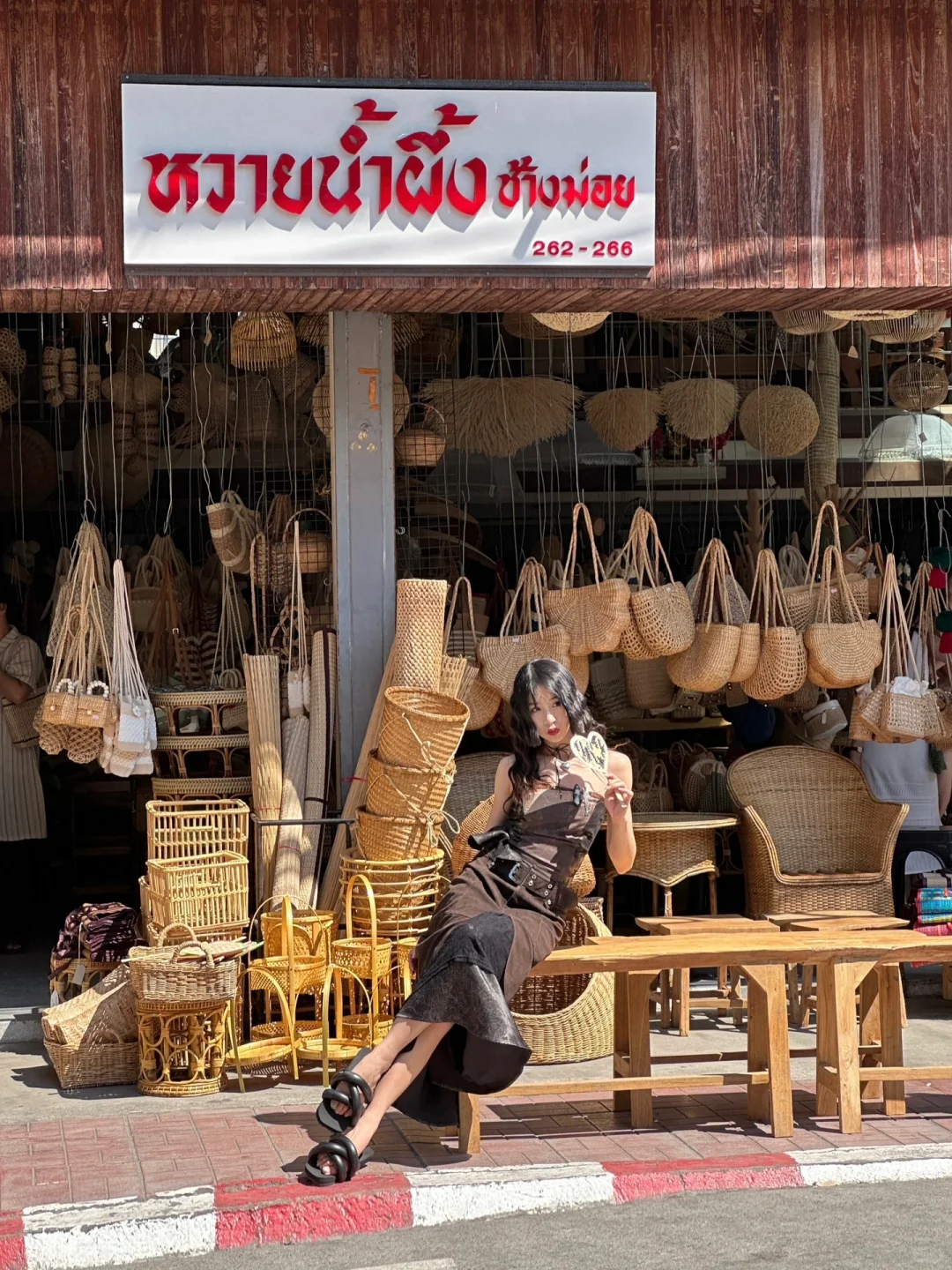 Chiang Mai-Chedi Luang Temple, Waroro Market, the ancient city night market, the north gate jazz bar, a city where you can live comfortably