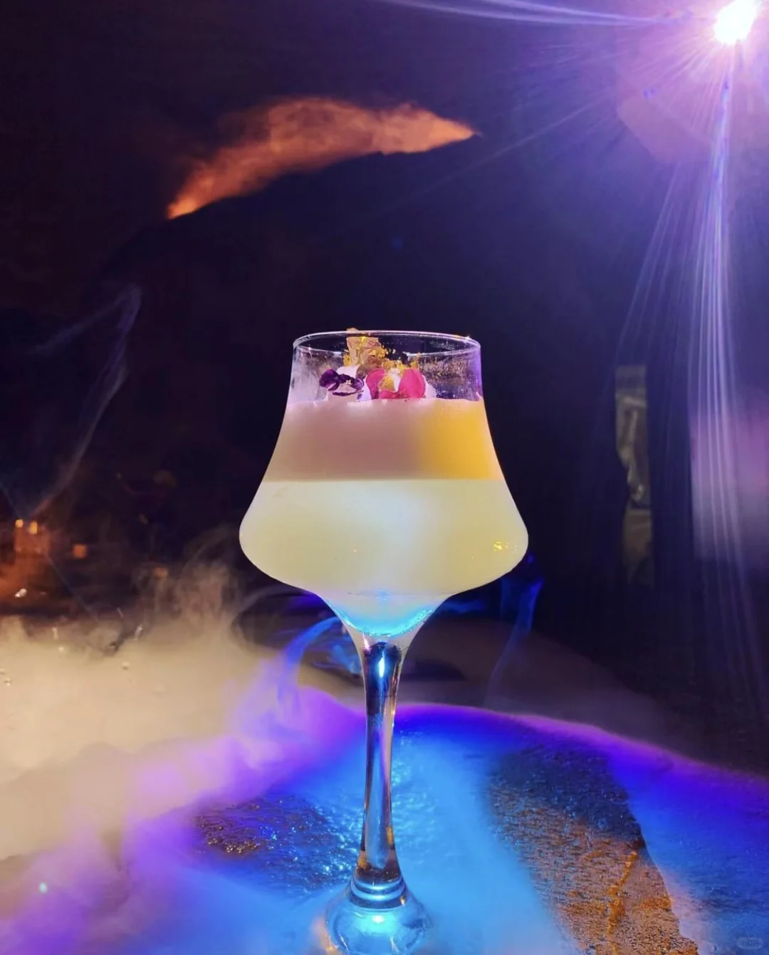 Chiang Mai-The hottest rock bar cocktail bar in Chiang Mai, Thailand?Something On Mars