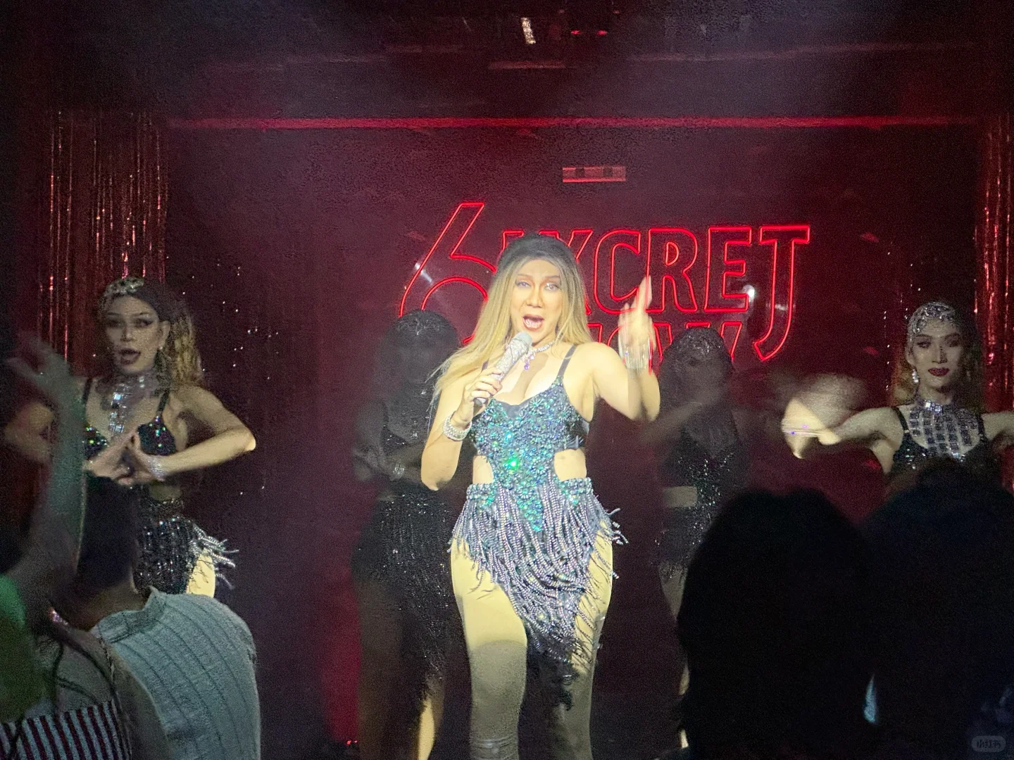 Chiang Mai-6ixcret and Ram Bar Club, 2 of the best transvestite bars in Chiang Mai