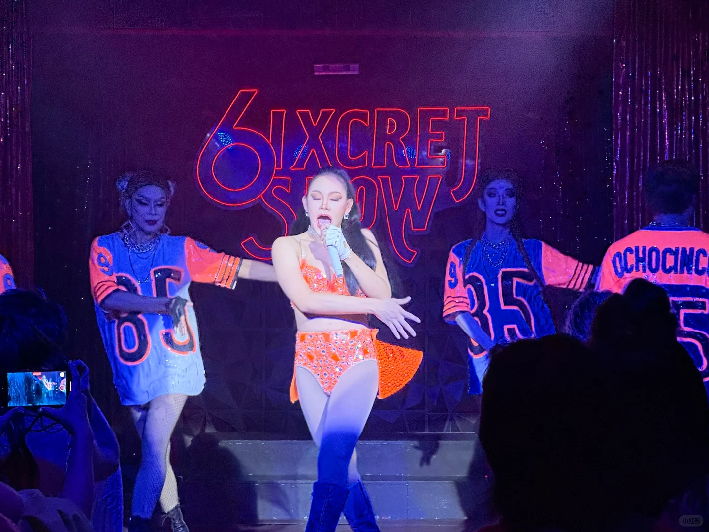 Chiang Mai-6ixcret and Ram Bar Club, 2 of the best transvestite bars in Chiang Mai