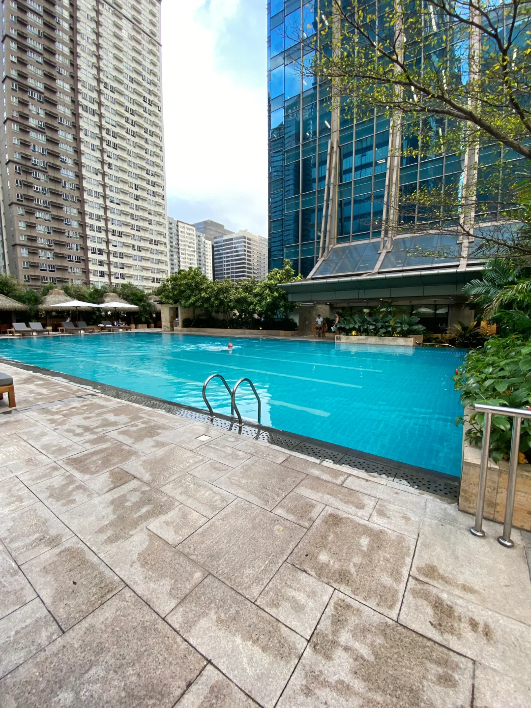 Manila/Luzon-Grand Hyatt Hotel at BGC, The room is relatively large and very comfortable