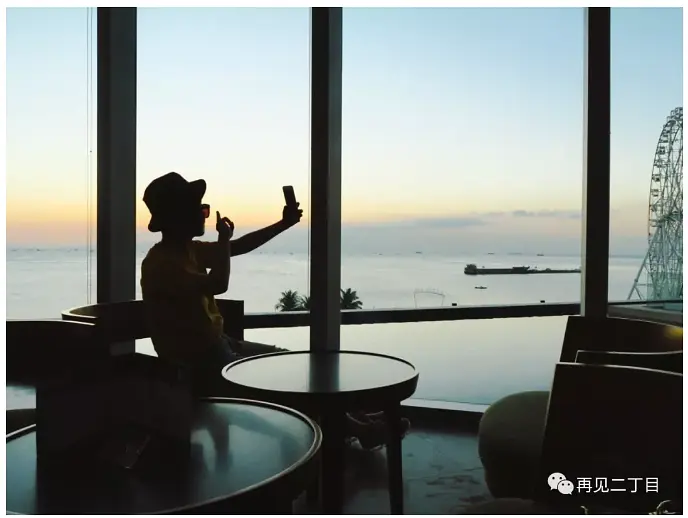 Manila/Luzon-Go to Manila Bay to watch the most beautiful sunset. Do you know how to take the best photos?