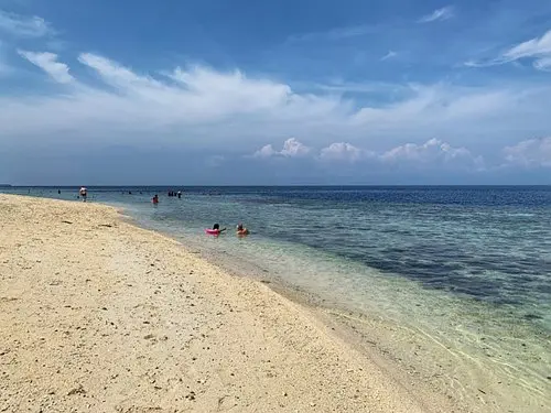 Cebu-Chase the seascape of Cebu, Philippines, kawasan fall, Ravenala white beach, sardine schools, turtle bay, glass sea