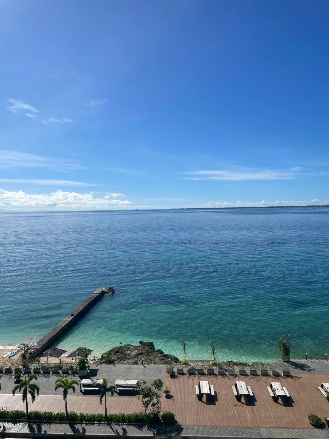 Cebu-The Reef Island Resort in Mactan Island, Cebu, has its own spa, bar and restaurant