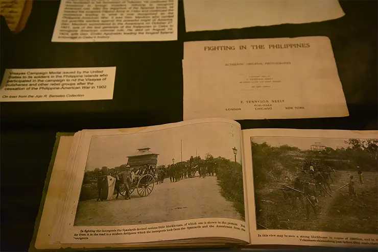 Cebu-"Philippines - A guide to explore the humanities and oceans in Cebu, Philippines. What places will the local guide not take you to?"