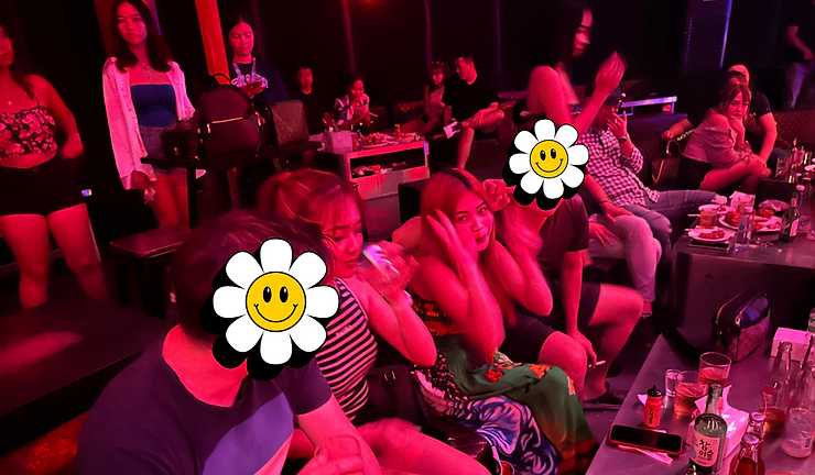 Clark/Angel City-How do newbies find girls to play with in Angeles City, Philippines! ?