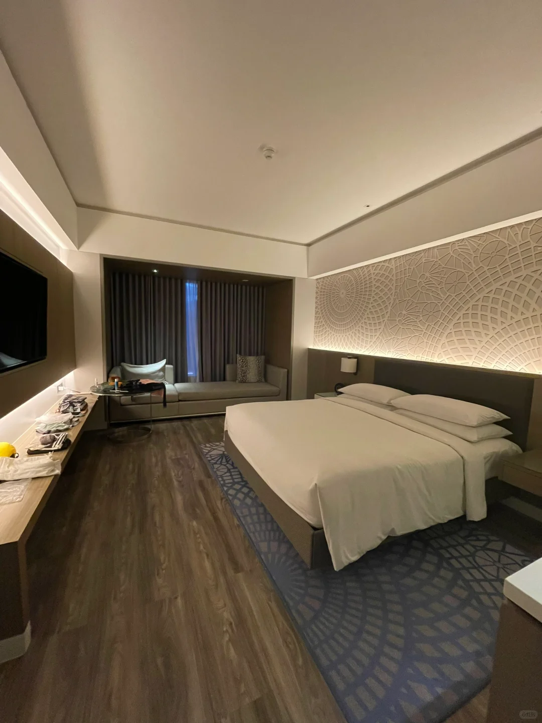 Clark/Angel City-Clark Angel City Marriott Hotel has everything to eat, drink and have fun