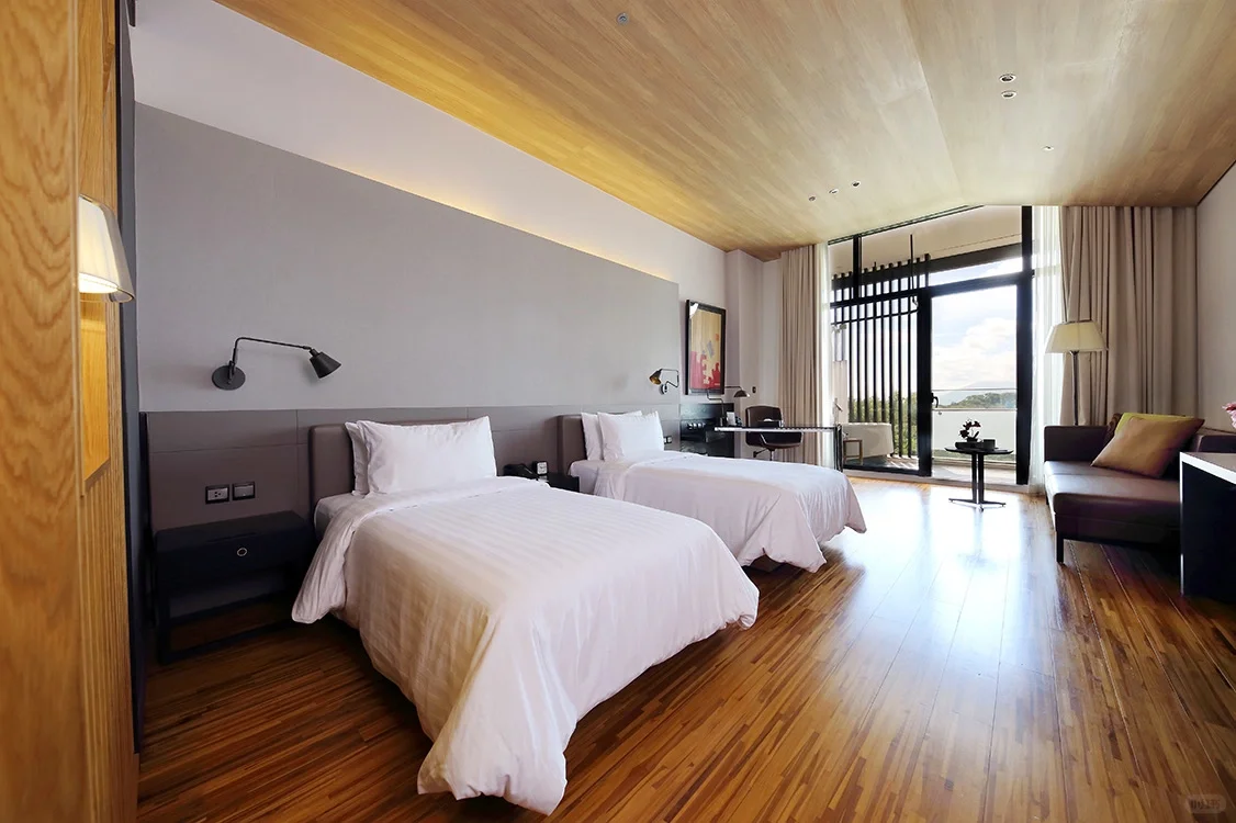 Clark/Angel City-An excellent accommodation option in Clark Special Economic Zone—Midori Hotel!
