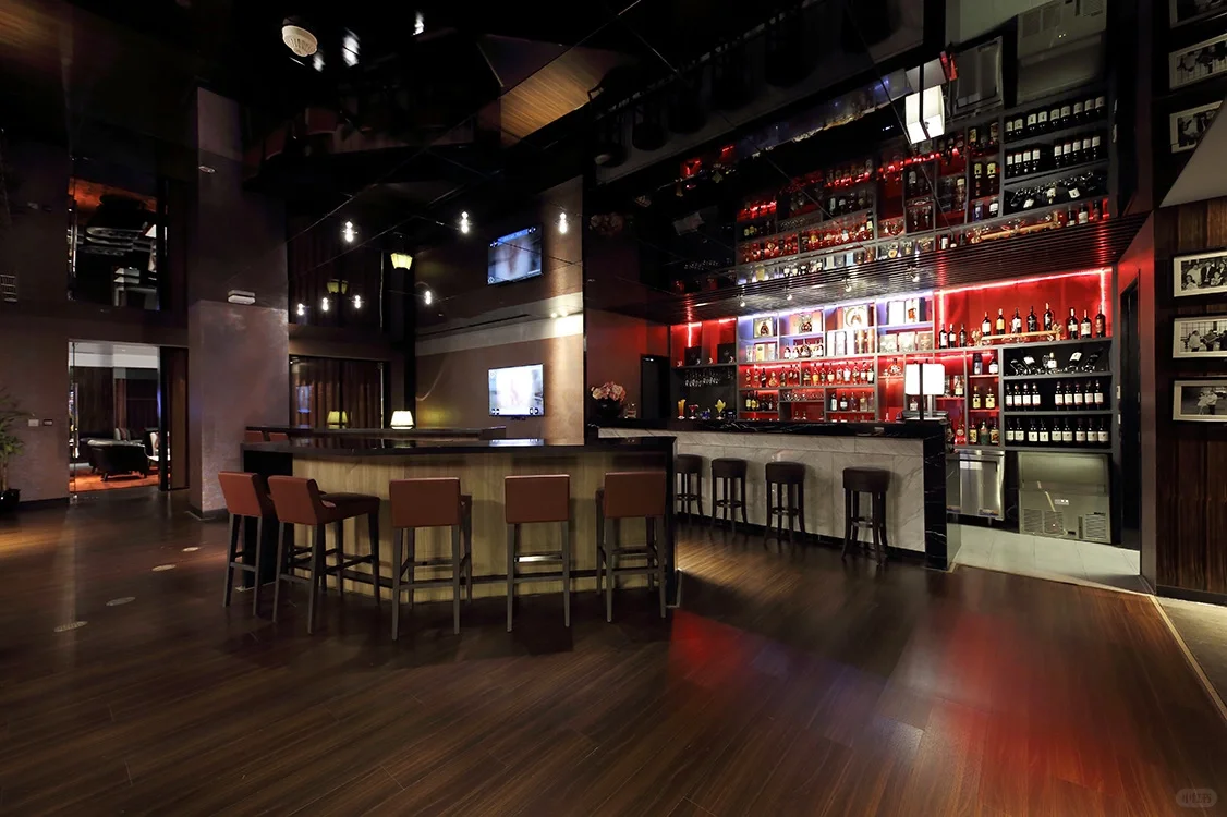 Clark/Angel City-An excellent accommodation option in Clark Special Economic Zone—Midori Hotel!