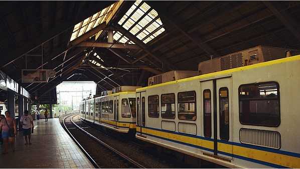 Manila/Luzon-Philippines Luzon Island City Track Travel Guide Follow the footsteps of volcanoes