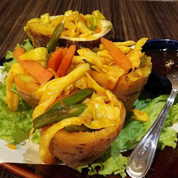 Manila/Luzon-Philippines Luzon Island City Track Travel Guide Follow the footsteps of volcanoes