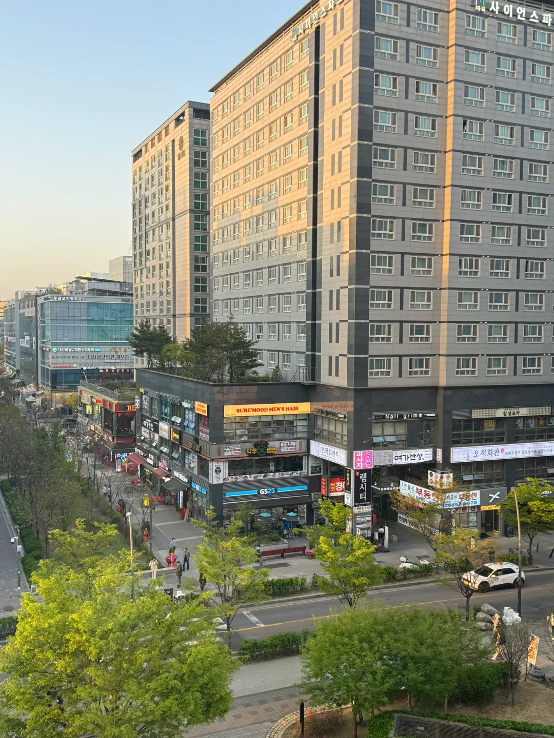 Seoul-THE FIRST STAY Hotel in Seoul Recommends Extra Large Room for USD 30 per Person