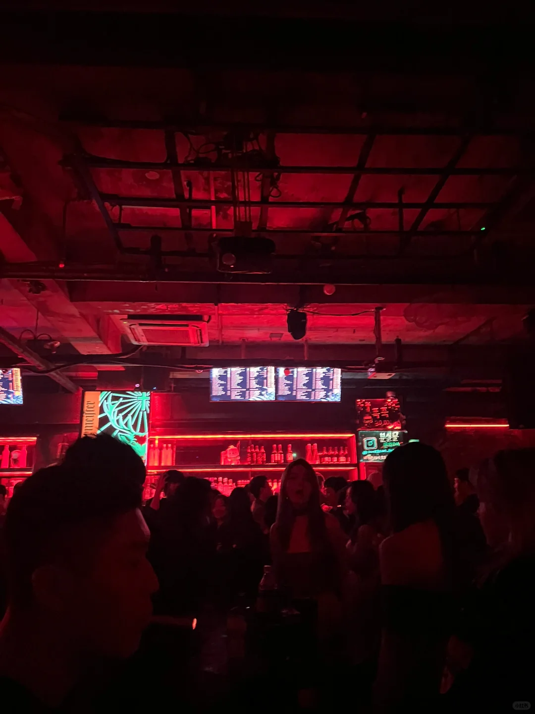Seoul-2 days of disco dancing in Seoul, Awesome, the Craic house, Man:Sion, Juntos Latinos, Starry night TOP5 nightclub experience