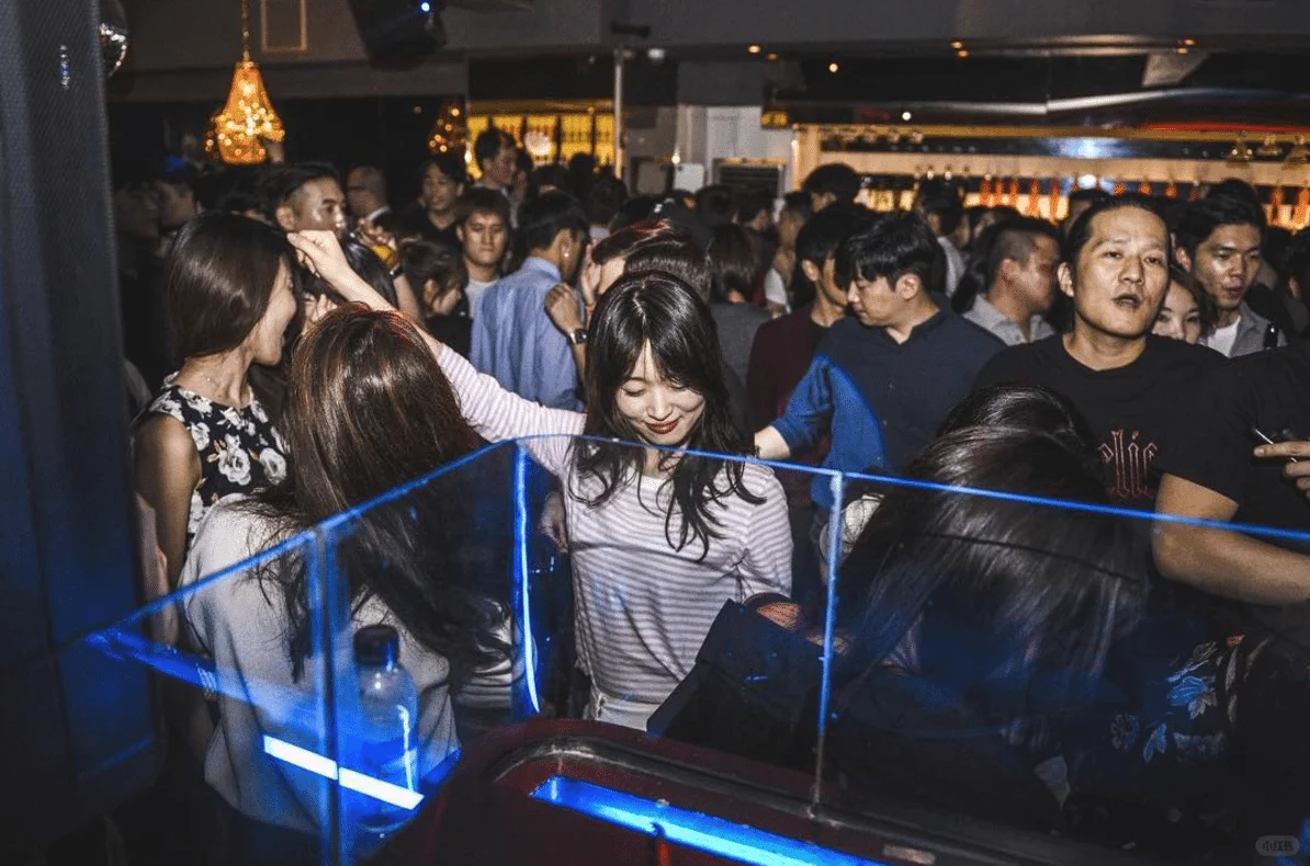 Seoul-Classification of nightclubs and bars in Seoul, South Korea, introduction to nightlife features