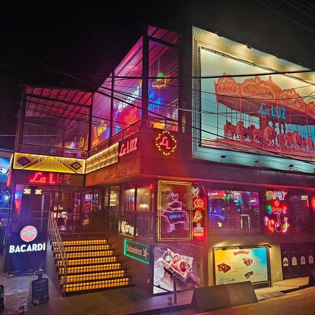 Seoul-Wonderful nightlife in Seoul, South Korea, 6 unique bars you must know