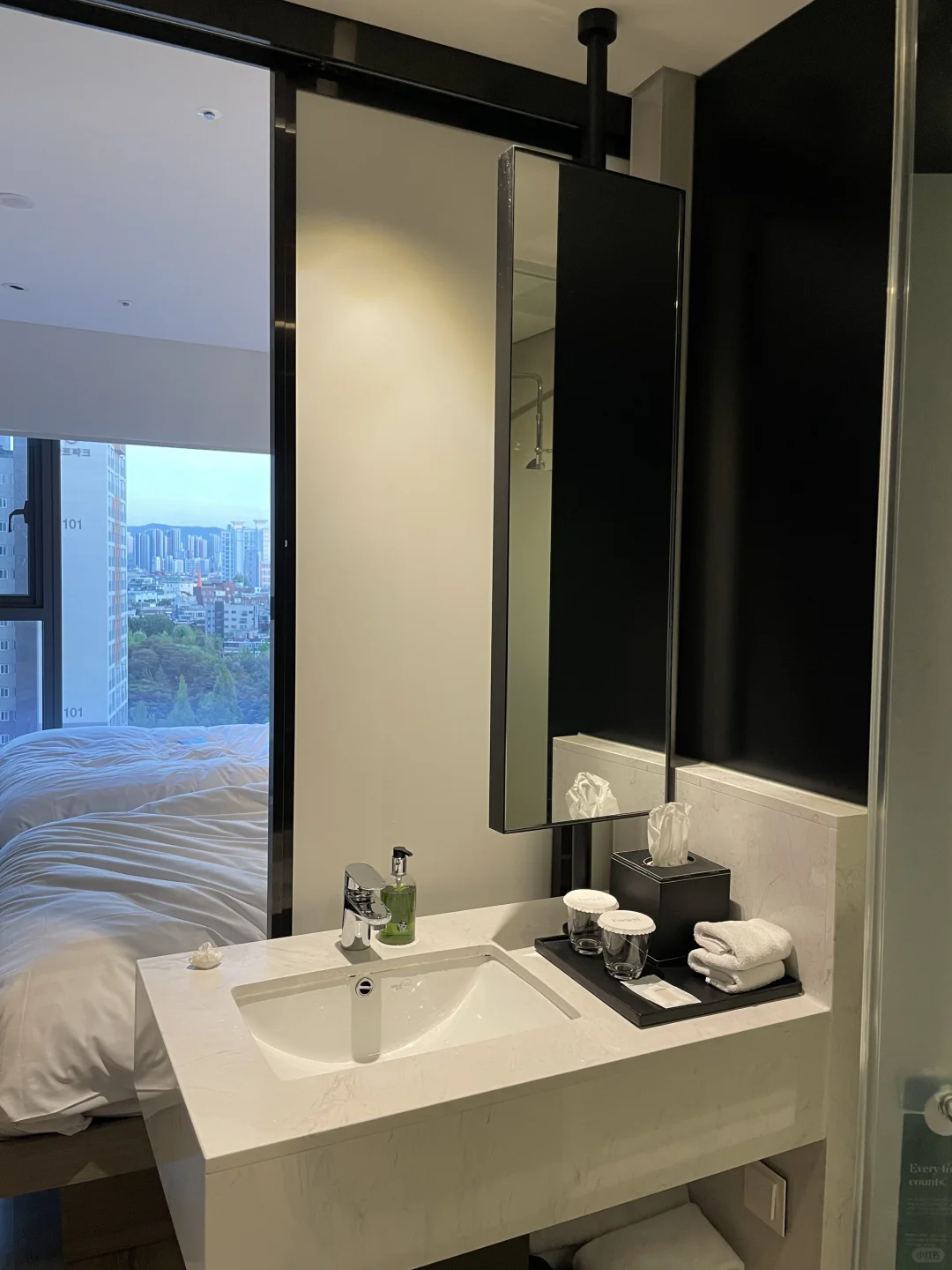 Seoul-Check-in experience at Fairfield Hotel in Seoul, convenient for travel and shopping