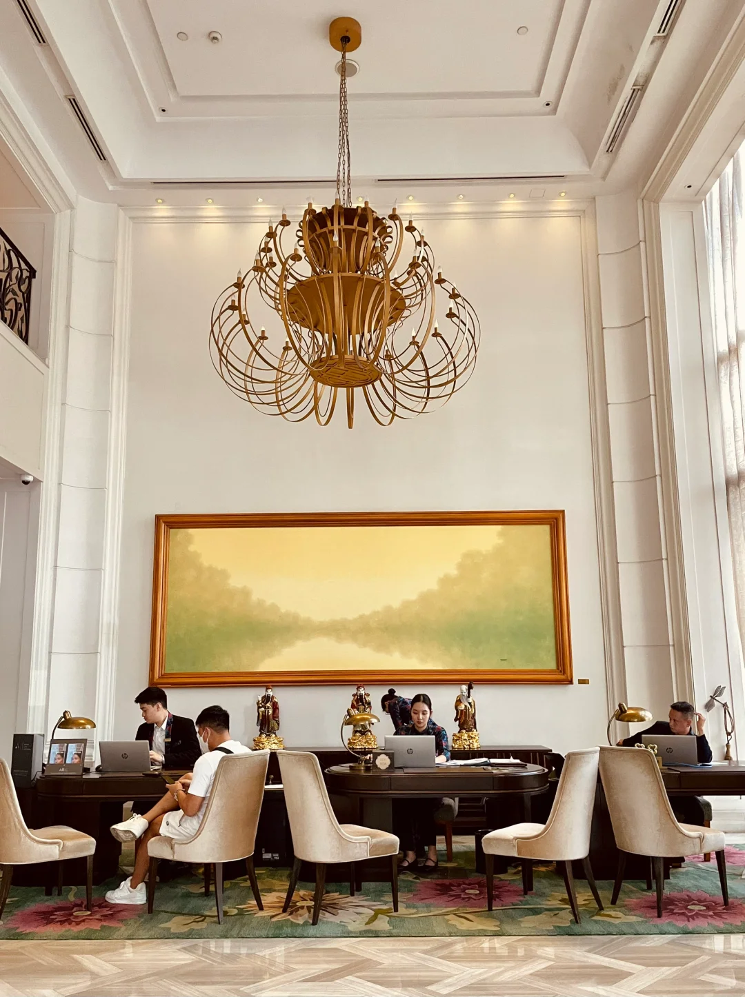 Ho Chi Minh-Hotel Des Arts Saigon MGallery, a delicious Vietnamese snack hotel restaurant