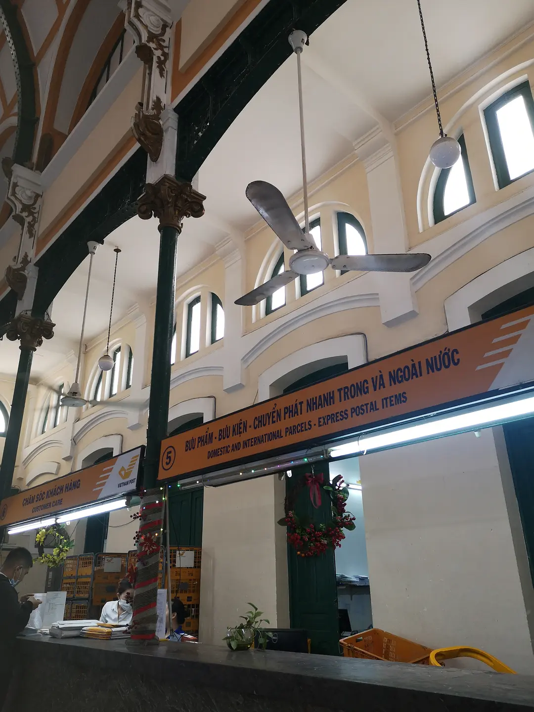 Ho Chi Minh-Vietnam is really beautiful. Take photos while traveling, eating, drinking and having fun in Ho Chi Minh City.