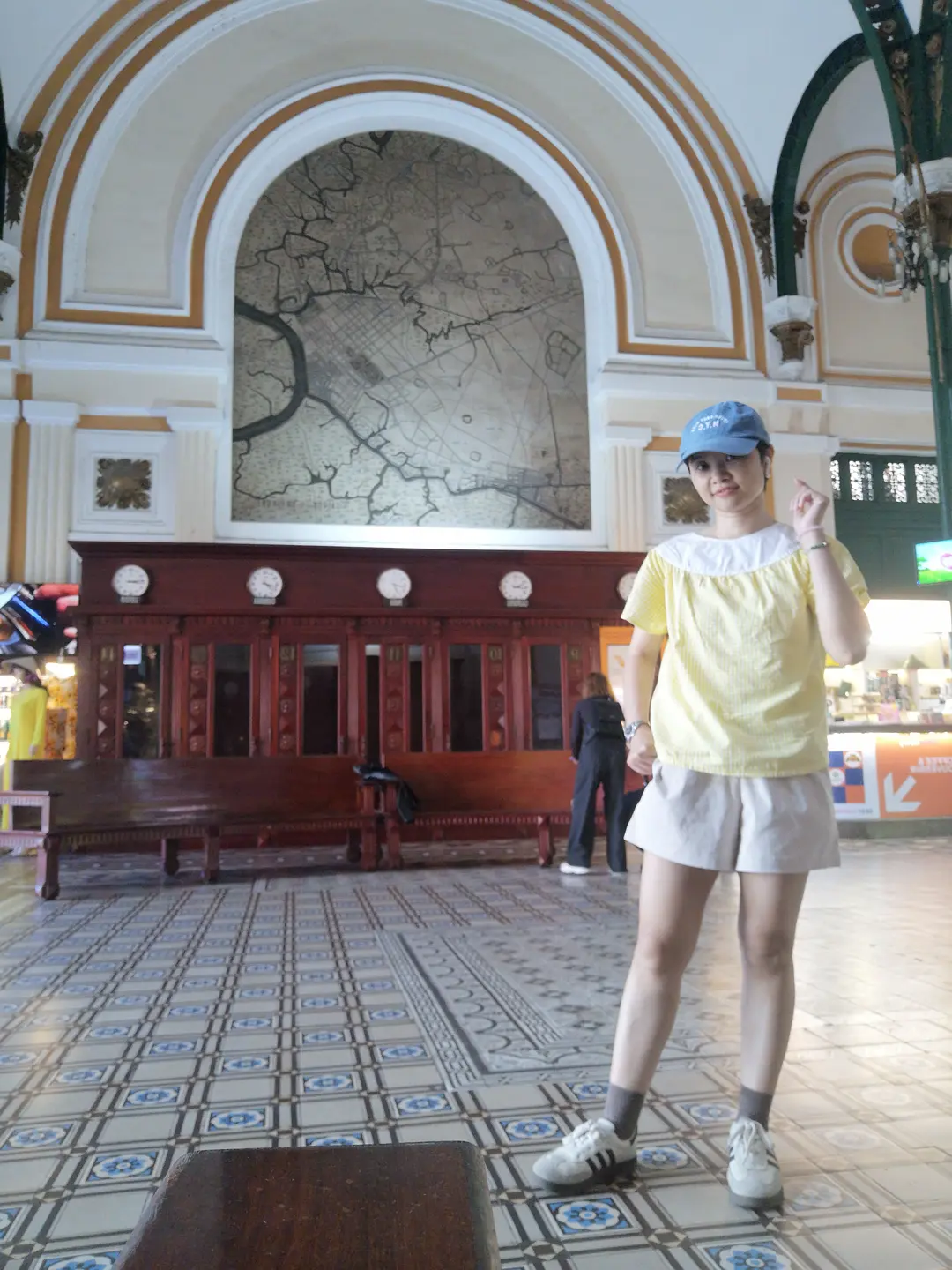 Ho Chi Minh-Vietnam is really beautiful. Take photos while traveling, eating, drinking and having fun in Ho Chi Minh City.