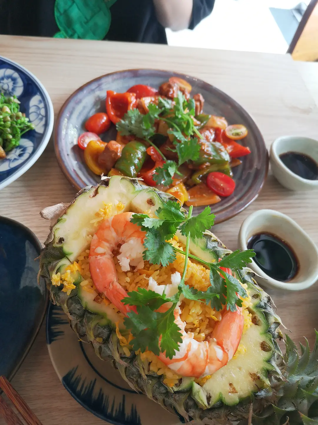 Ho Chi Minh-Vietnam is really beautiful. Take photos while traveling, eating, drinking and having fun in Ho Chi Minh City.