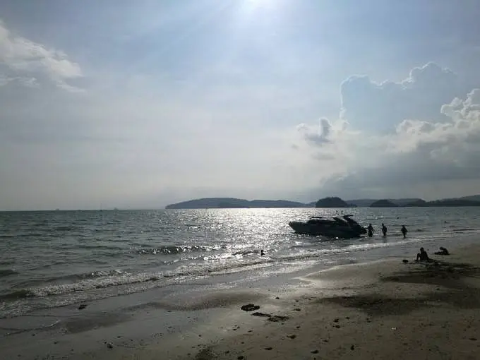 Krabi-Thailand travel guide from Krabi to Chiang Mai, beach and night market snacks