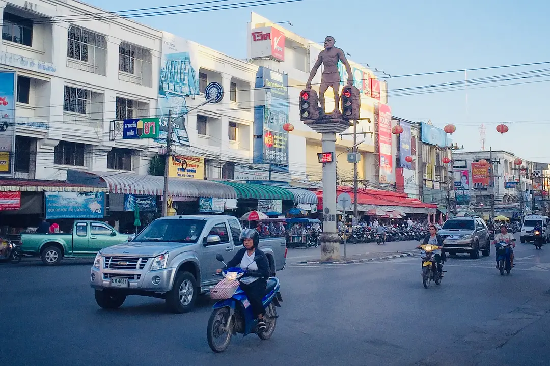 Krabi-Fragments of Krabi Town in Thailand travel, experience the atmosphere of local life